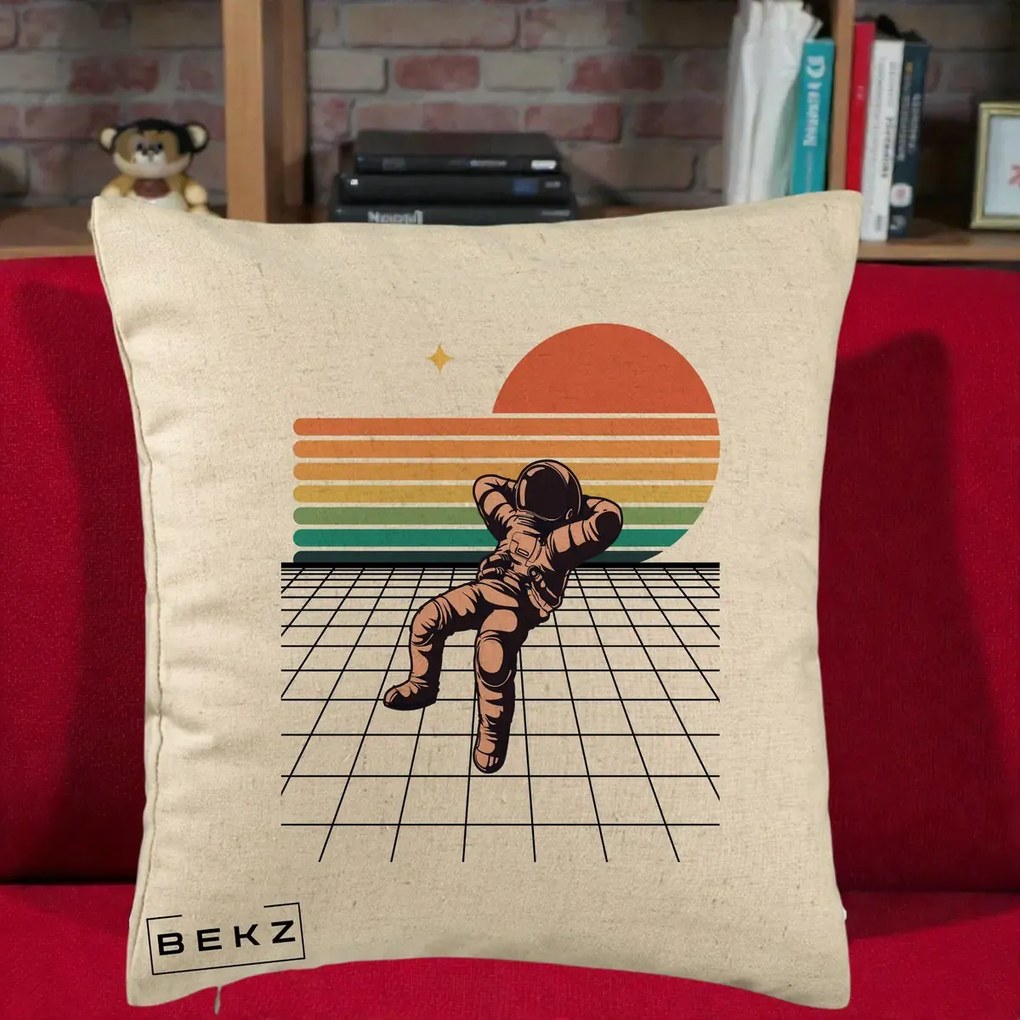 Perna Decorativa Astronaut Retro Space, 40x40 cm, Bej, Husa Detasabila, Perna Inclusa, BEKZ®