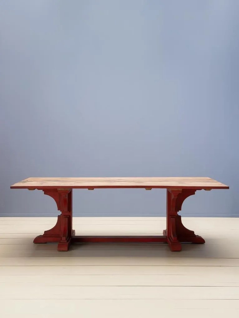 Masă de dining din lemn reciclat, cu blat patinat natur și bază sculptată roșu cărămiziu, finisaj vintage, 240×100×76 cm, „Redwood"