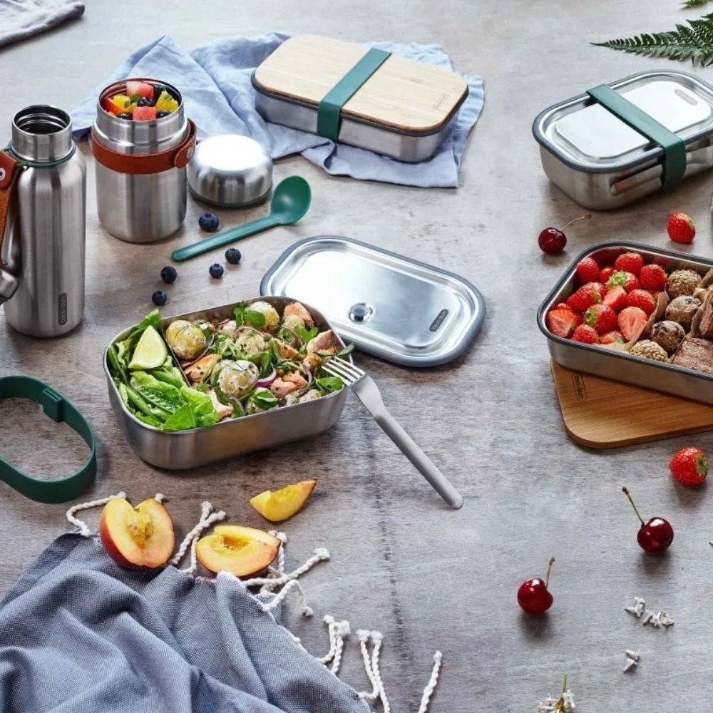 Cutie din oțel inoxidabil pentru gustări și curea verde Black + Blum, 1000 ml
