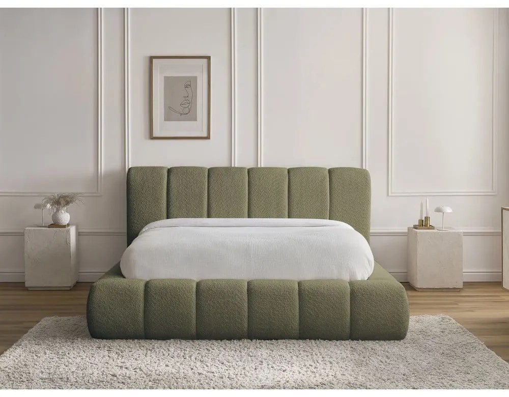 Pat matrimonial verde tapițat cu spațiu de depozitare cu somieră 180x200 cm Denali – Bobochic Paris