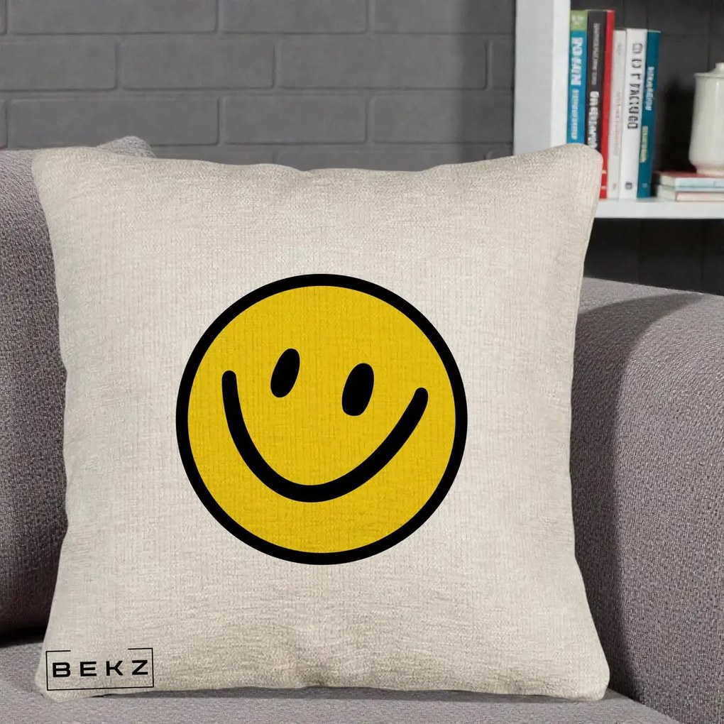 Perna Decorativa Smiley Face Galben Clasic, 40x40 cm, Bej Canapea, Husa Detasabila, Perna Inclusa, BEKZ®