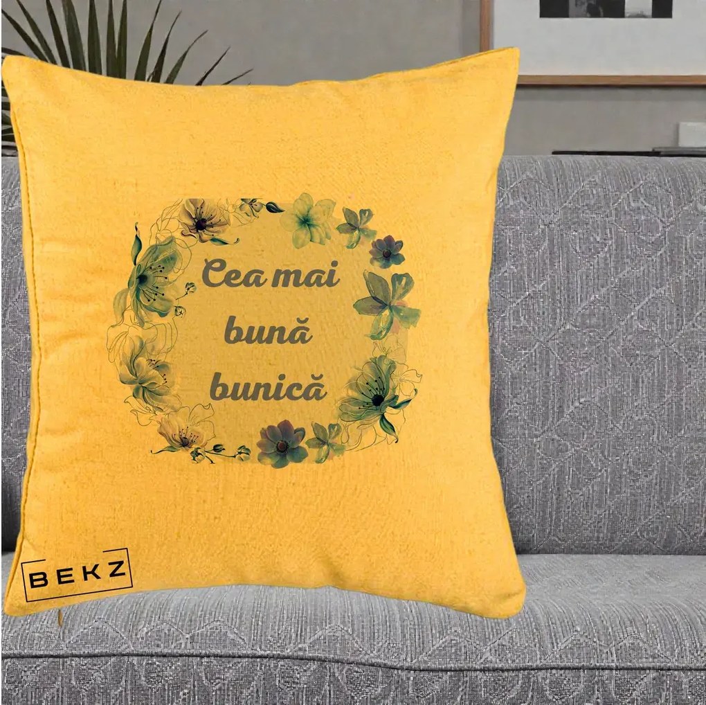 Cadou pentru Bunica - Perna Personalizata Cea Mai Buna Bunica Coronita Flori Albastre Acuarela, 40x40 cm, Galben, Husa Detasabila, Perna Inclusa, BEKZ®