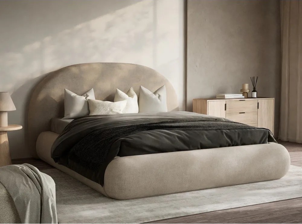 Pat matrimonial bej tapițat cu spațiu de depozitare cu somieră 160x200 cm Maumere – Maison de Rêve