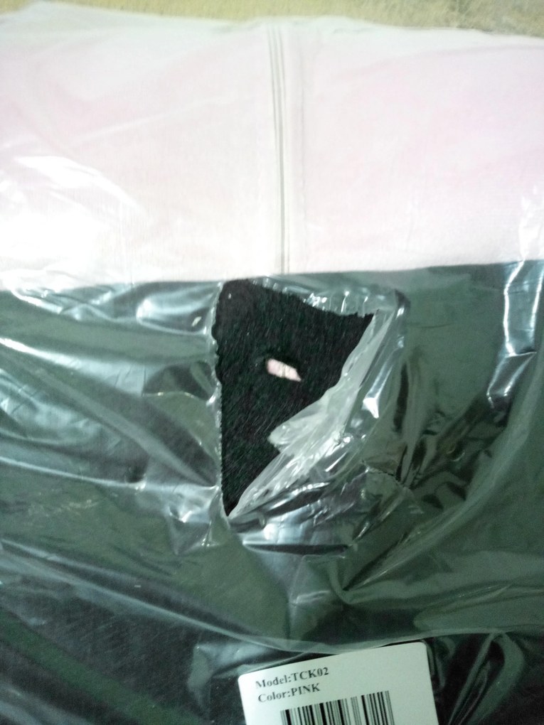 OFERTA Scaun de birou roz pudra AVOLA VELVET II. calitate