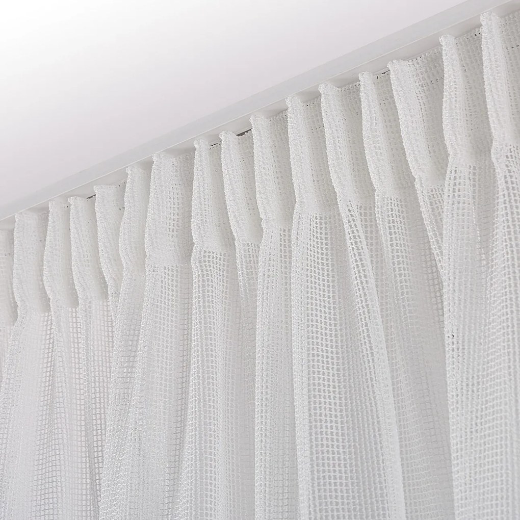 Draperie cu banda