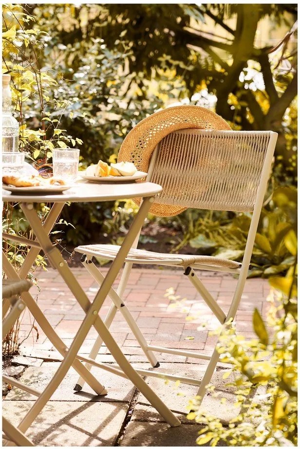 Set de dining pentru grădină bej din metal pentru 2 persoane Arcas – House Nordic