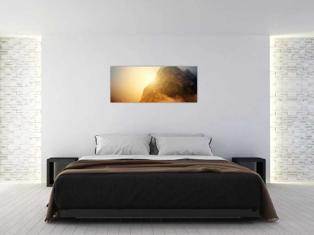 Tabloului muntelui în ceață (120x50 cm)