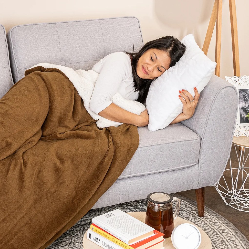 Pătură din imitație de blăniță 4Home maro închis, 150 x 200 cm