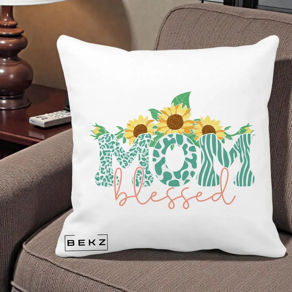 Cadou pentru Mama - Perna Personalizata Mom Blessed cu Floarea Soarelui Animal Print Teal, 40x40 cm, Alba Mata, Husa Detasabila, Perna Inclusa, BEKZ®