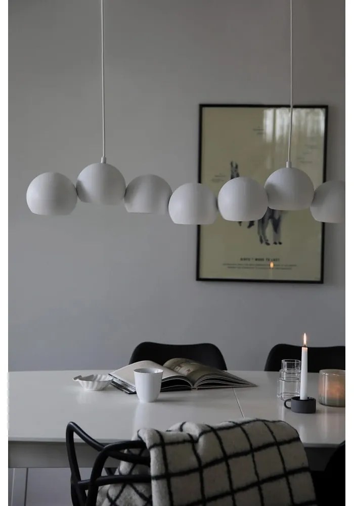 Lustră albă cu abajur din metal Cupolo – Markslöjd