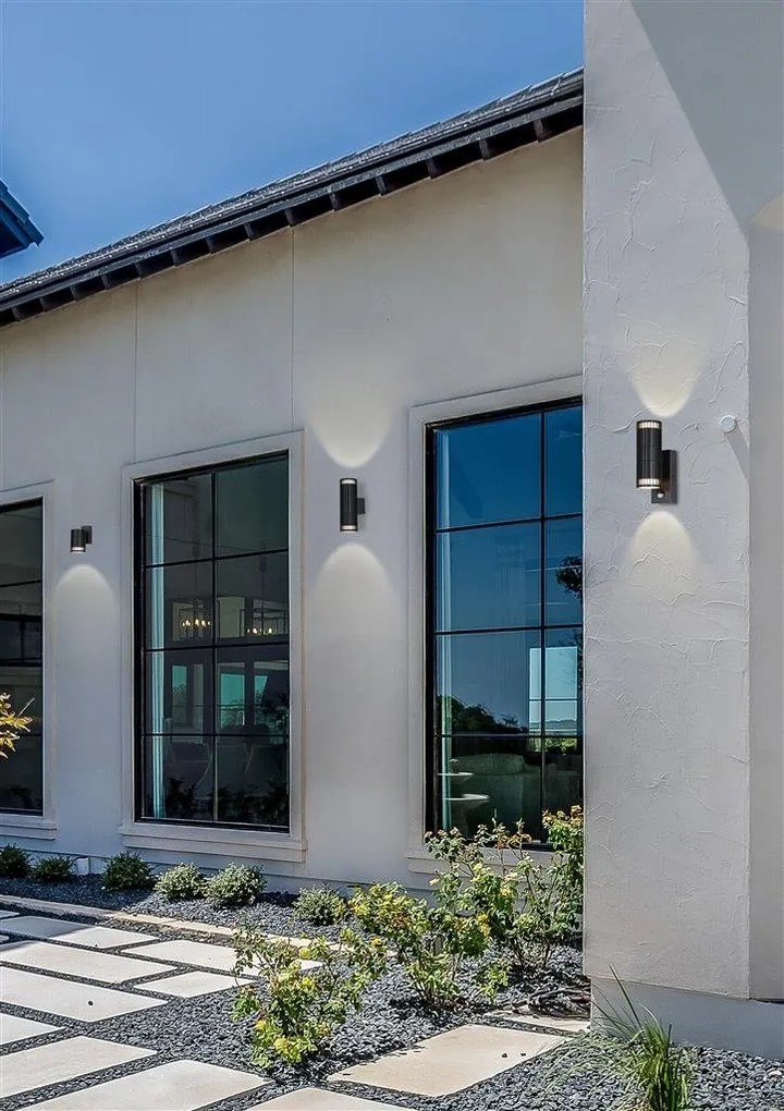 Aplica cu senzor iluminat exterior Up,Down IP44 Detroit