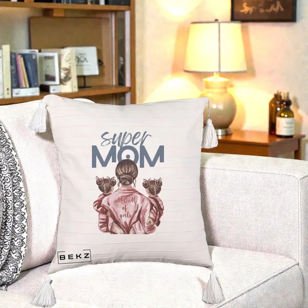 Cadou pentru Mama - Perna Personalizata Super Mom of Girls Mama cu Gemene, 40x40 cm, Bej cu Franjuri, Husa Detasabila, Perna Inclusa, BEKZ®