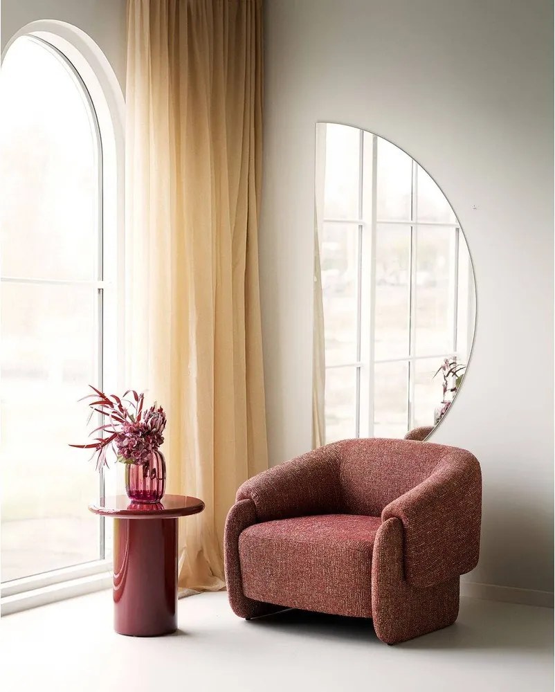 Vază roșie din sticlă lucrată manual (înălțime 21 cm) – House Nordic