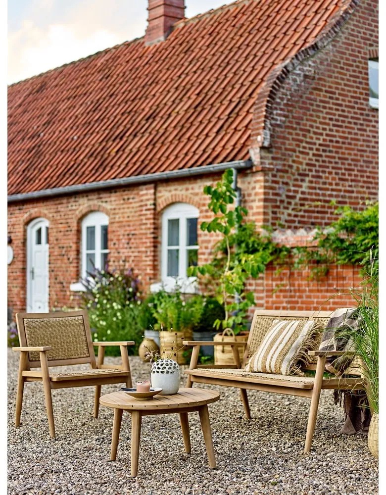 Fotoliu de grădină în culoare naturală din lemn masiv Sorrento – Bloomingville