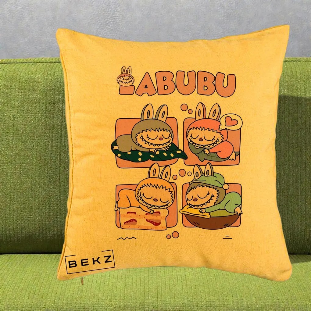 Perna Personalizata Labubu Sleeping Quad Grid, 40x40 cm, Galben, Husa Detasabila, Perna Inclusa, BEKZ®