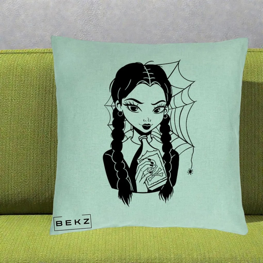 Perna Personalizata Wednesday cu Panza de Paianjen, 40x40 cm, Verde Menta, Husa Detasabila, Perna Inclusa, BEKZ®