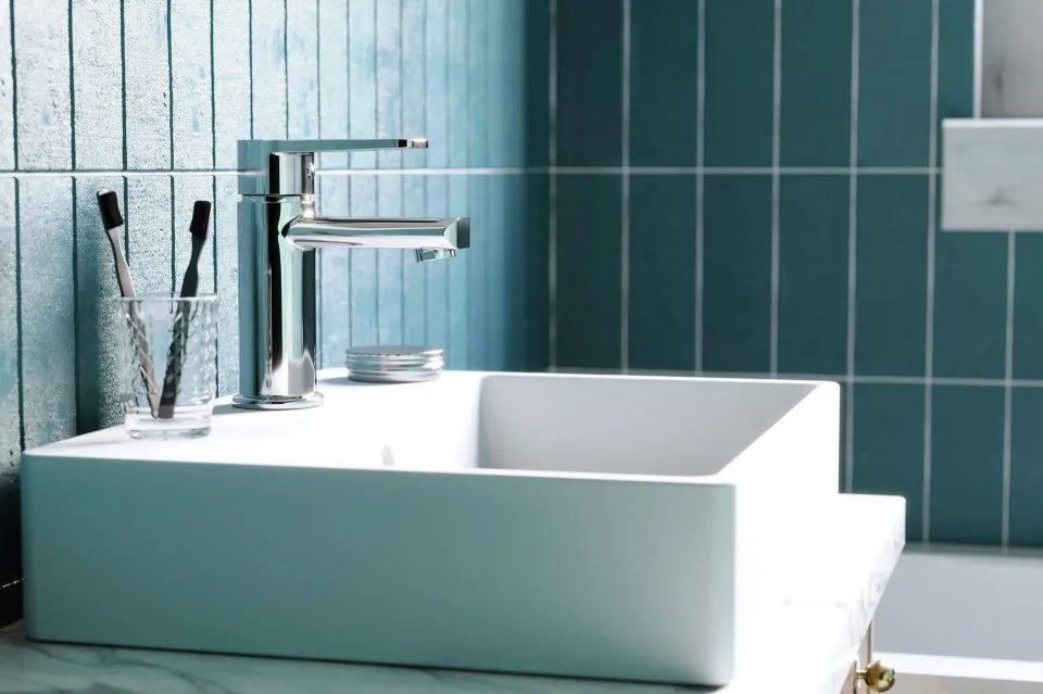 TUBO Baterie pentru chiuvetă BUT_020M