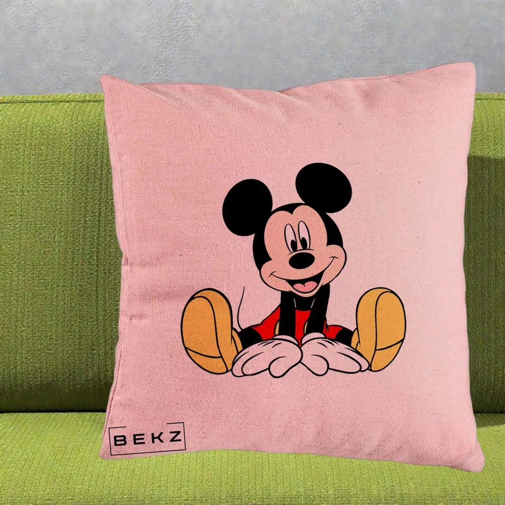 Perna Personalizata Mickey Mouse Relaxat, 40x40 cm, Roz, Husa Detasabila, Perna Inclusa, BEKZ®