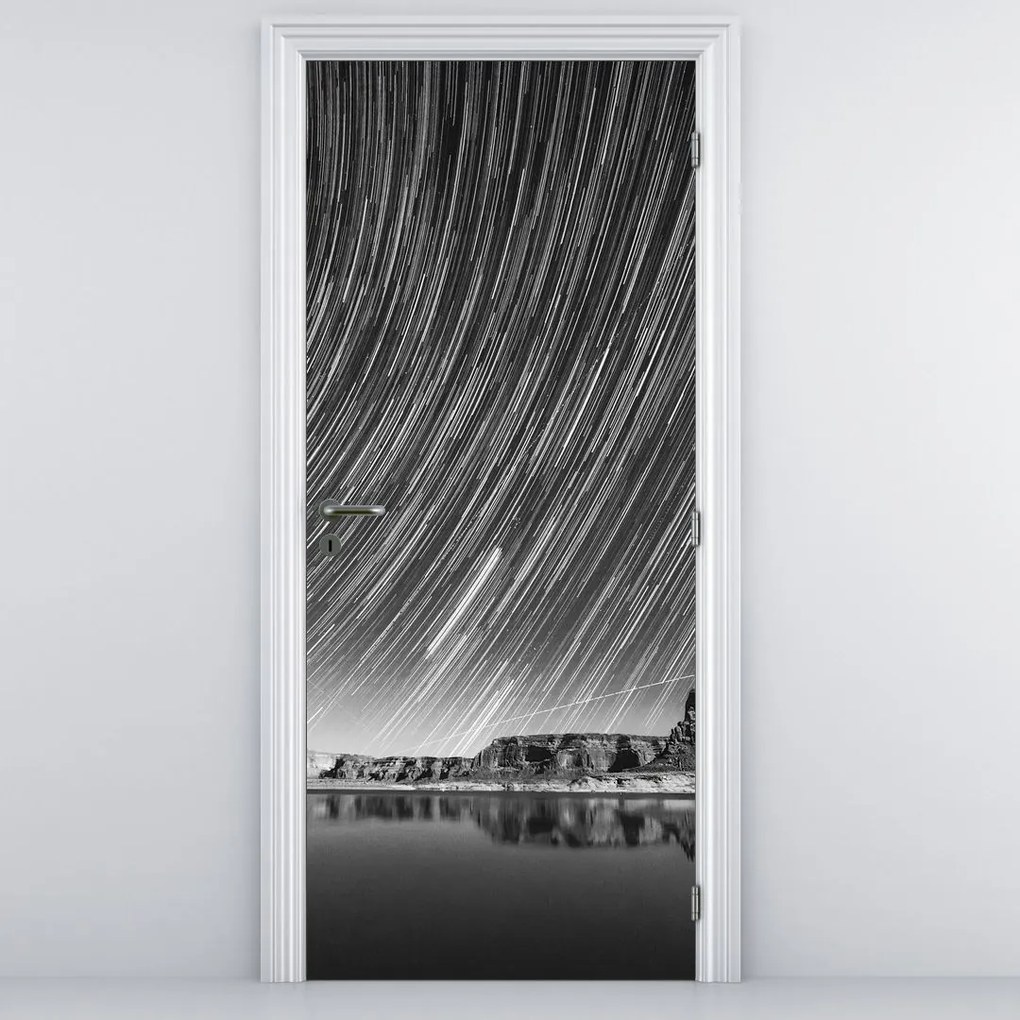 Fototapet pentru ușă - Cerul înstelat alb-negru (95x205cm)