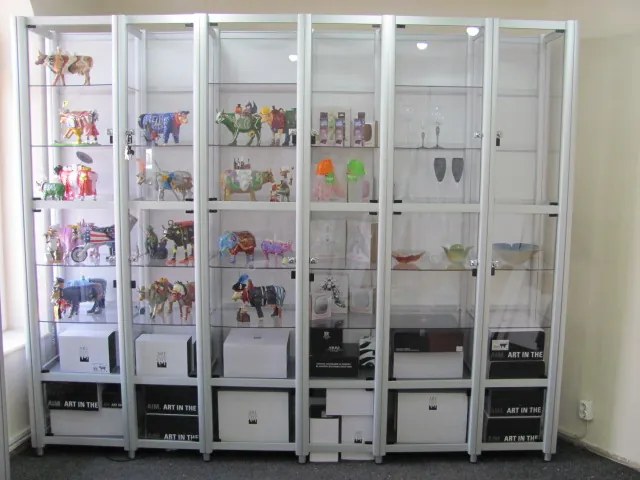 Cadouri Aniversare Vacuta Decorativa - Happy Birthday