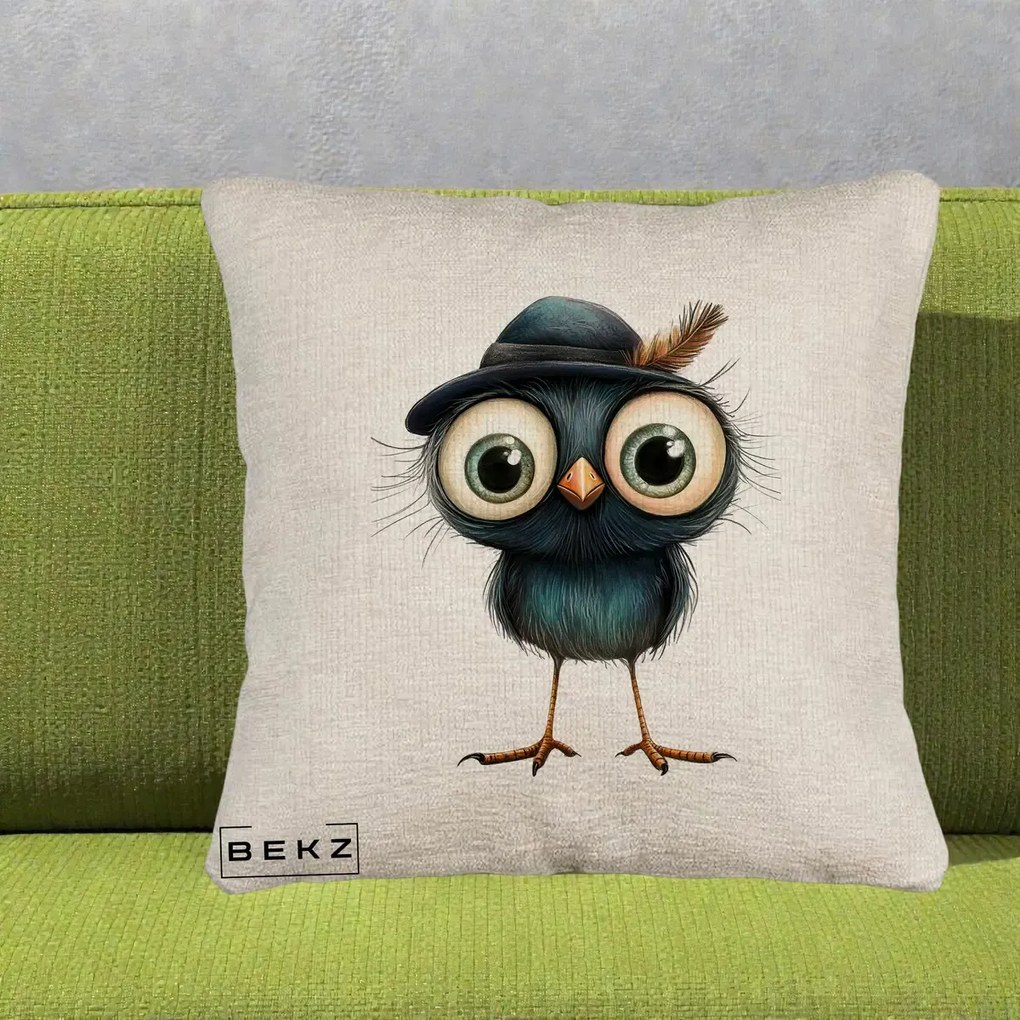 Perna Decorativa Pui Misterios cu Palarie Neagra, 40x40 cm, Bej Canapea, Husa Detasabila, Perna Inclusa, BEKZ®