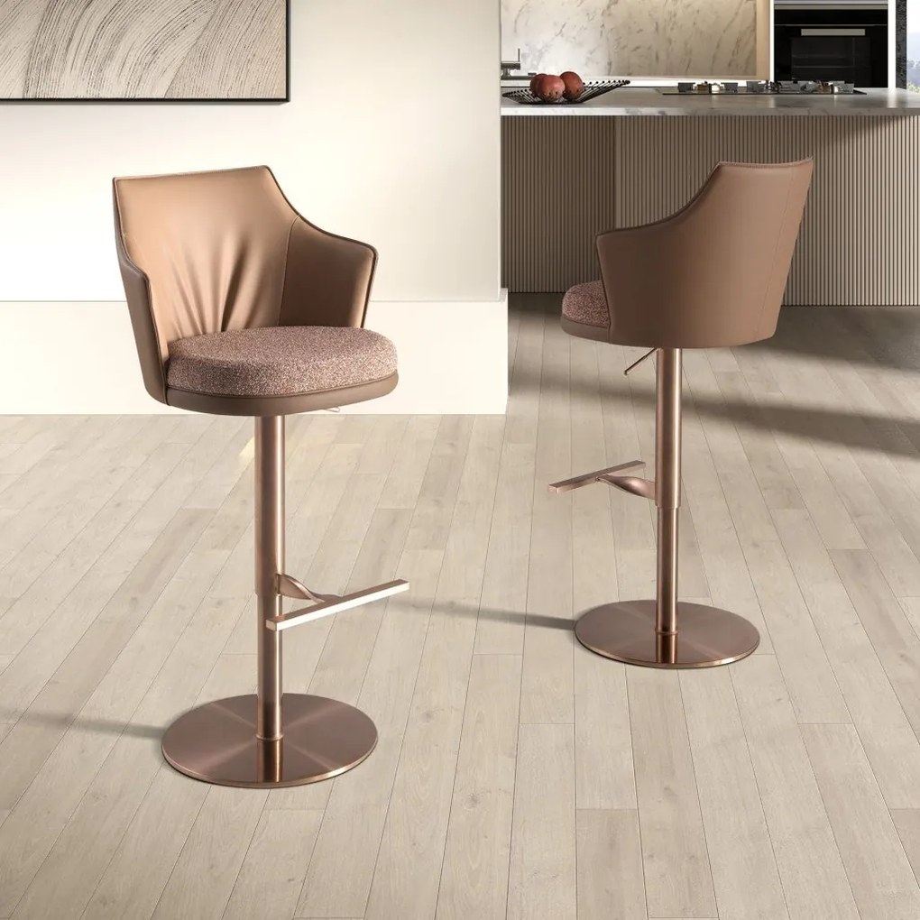 Scaun de bar pivotant cu inaltime reglabila Stool maro