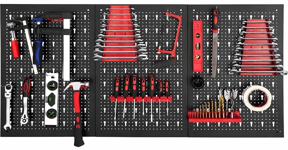 Panou metalic de perete pentru unelte cu carlige si rafturi