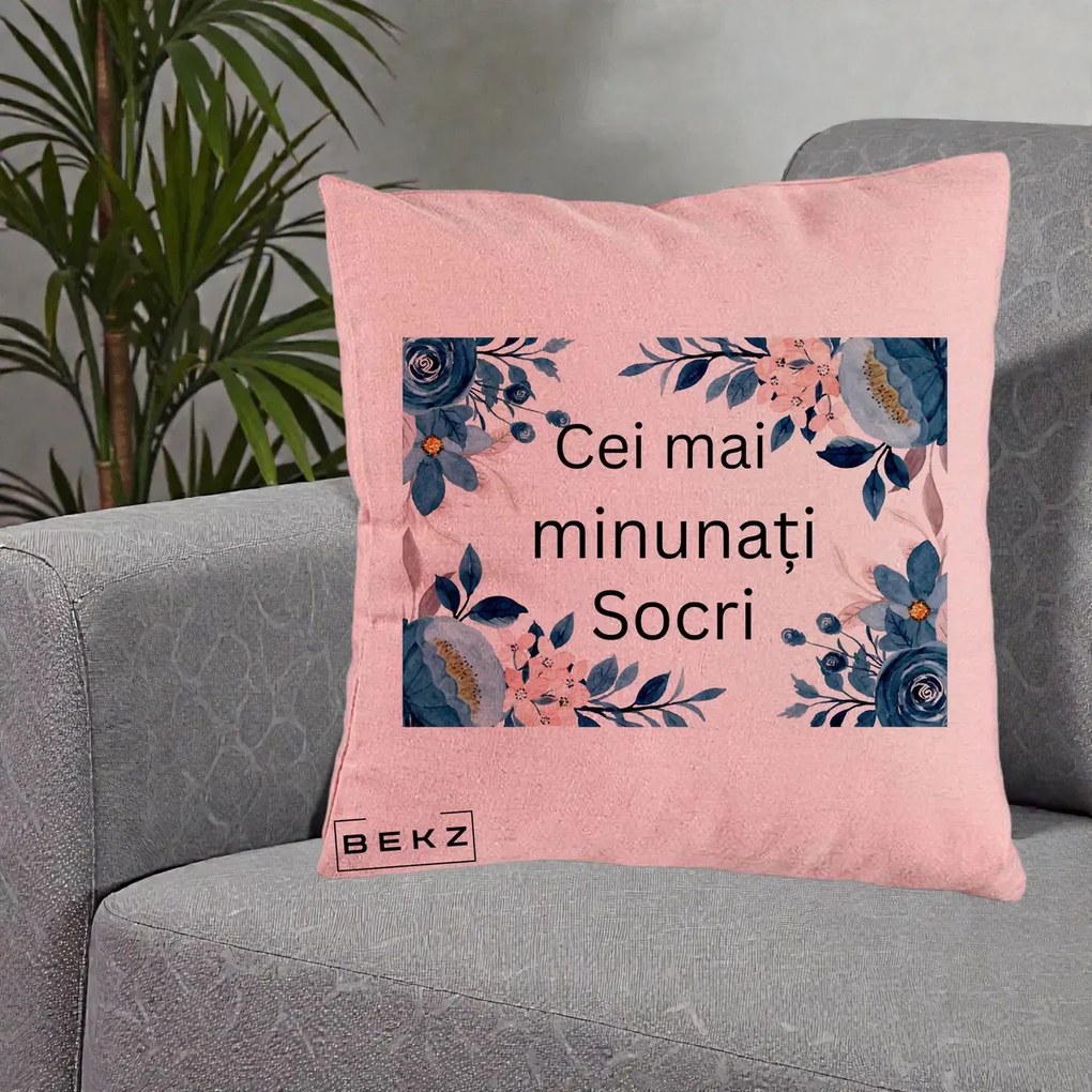 Cadou pentru Socri - Perna Personalizata Cei mai Minunati Socri cu Flori Albastre si Roz, 40x40 cm, Roz, Husa Detasabila, Perna Inclusa, BEKZ®