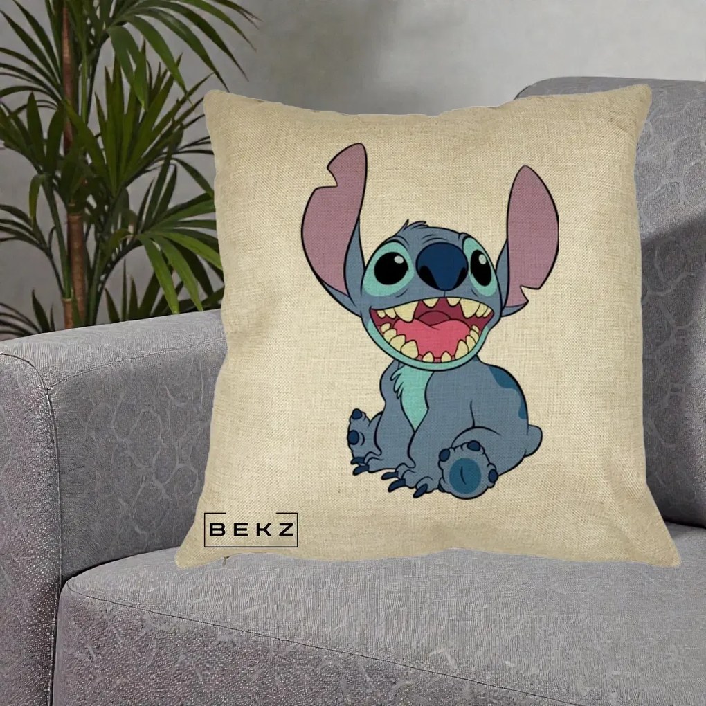 Perna Personalizata Stitch Zambitor, 40x40 cm, Crem, Husa Detasabila, Perna Inclusa, BEKZ®
