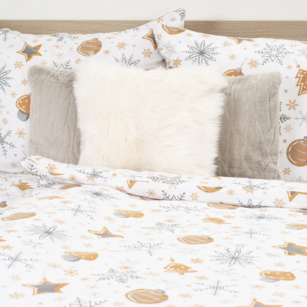 Lenjerie de pat din flanel 4Home Golden Xmas Night, 220 x 200 cm, 2 buc. 70 x 90 cm