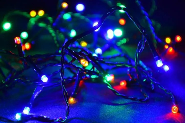 Lanț LED de Crăciun - 10 m, 100 LED, multicolor