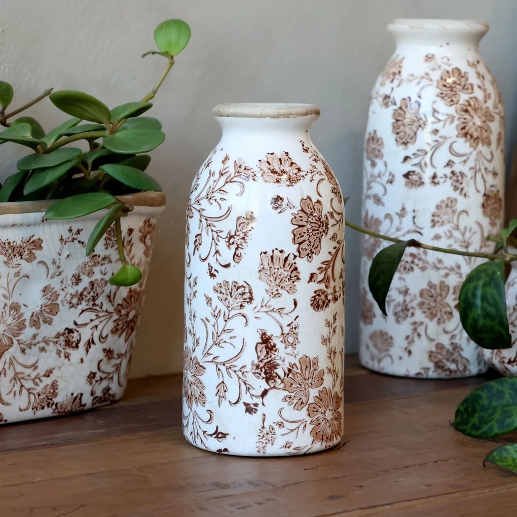 Vază decorativă albă din ceramică antichizată, pictată manual, cu motiv floral natur, 15,5x7,5 cm, „Grenoble"