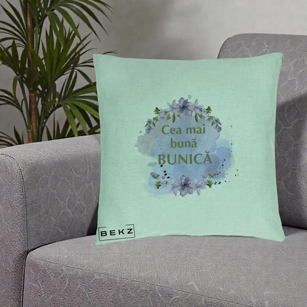 Cadou pentru Bunica - Perna Personalizata Cea Mai Buna Bunica Flori Mov Acuarela Auriu, 40x40 cm, Verde Menta, Husa Detasabila, Perna Inclusa, BEKZ®