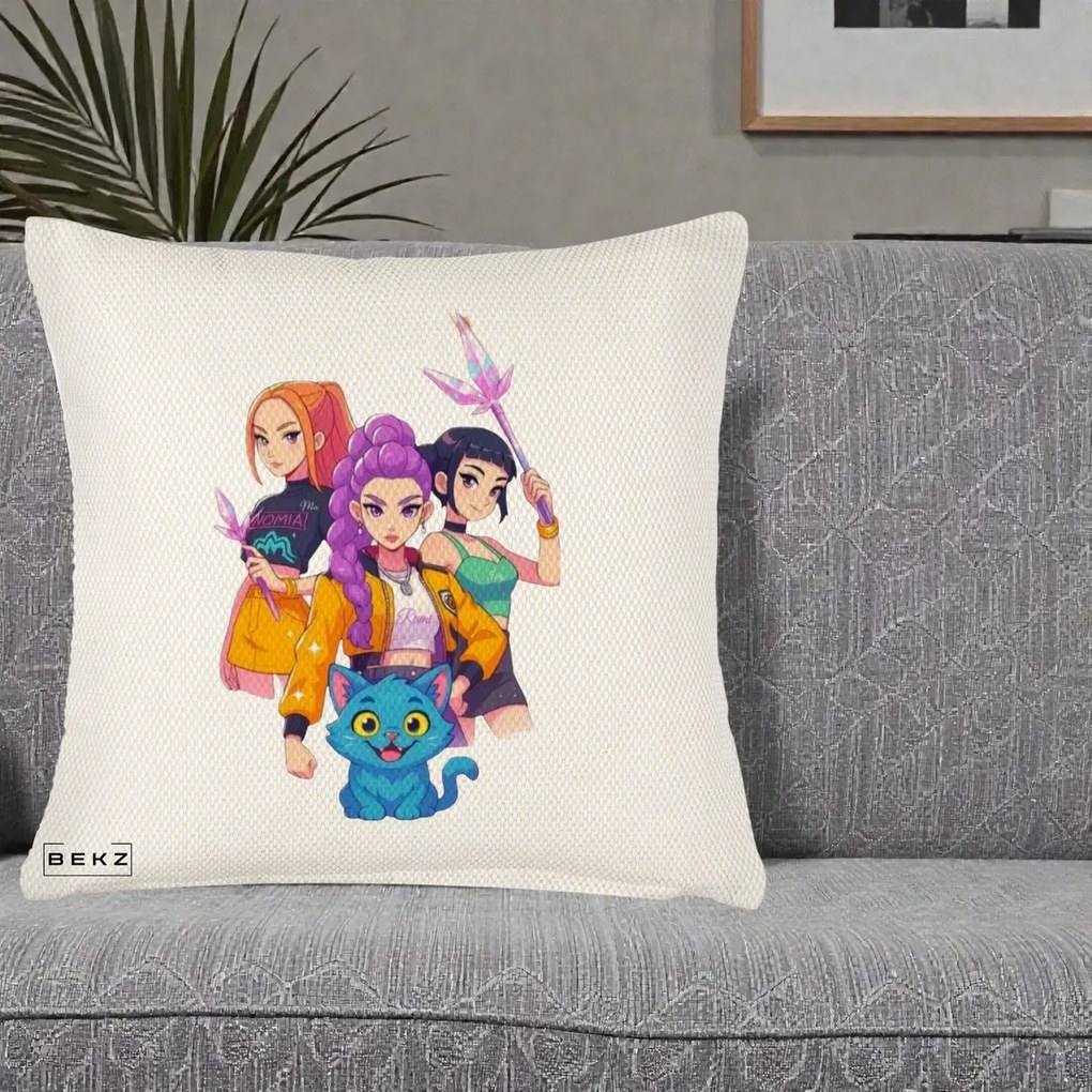 Perna Personalizata K-pop HUNTRX Trio cu Pisica si Cristale, 40x40 cm, Crem Reliefat, Husa Detasabila, Perna Inclusa, BEKZ®