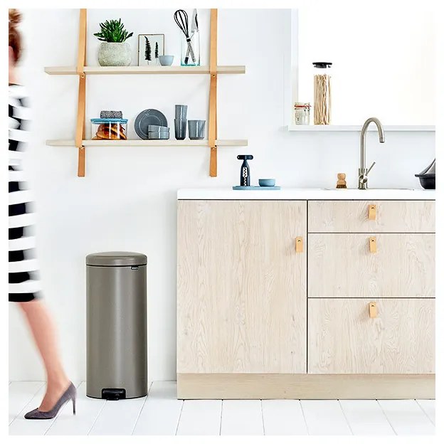 Cos cu pedala Brabantia NewIcon 649057, 30 L, Inchidere usoara, Baza antiderapanta, Gri