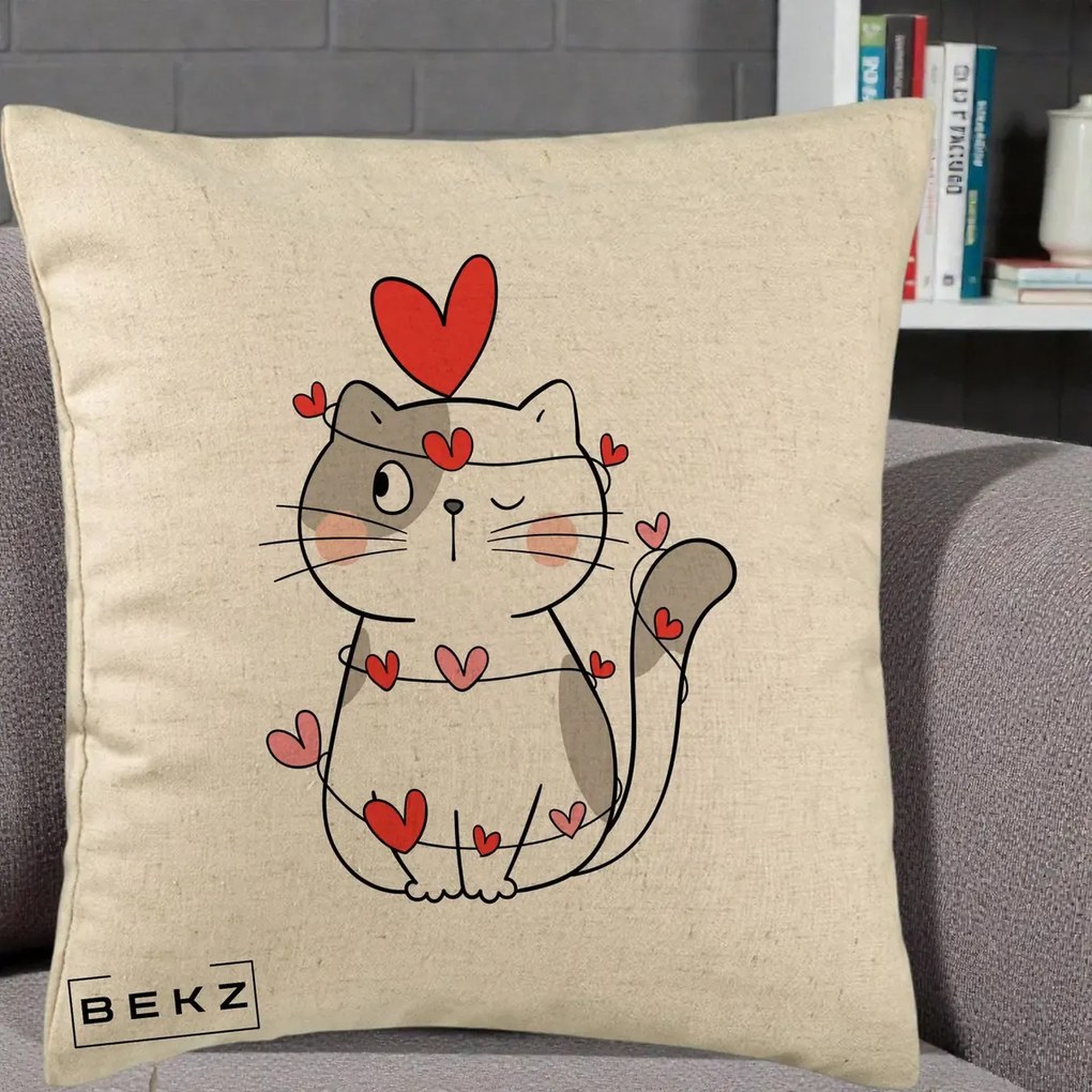 Perna Decorativa Pisica Kawaii cu Inimi, 40x40 cm, Bej, Husa Detasabila, Perna Inclusa, BEKZ®