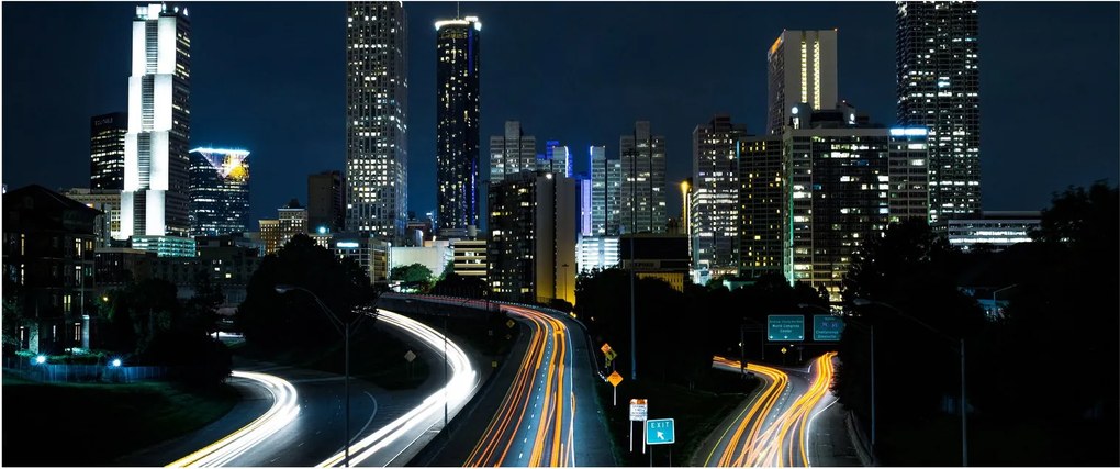 Tabloul metropolei nocturne (120x50 cm)