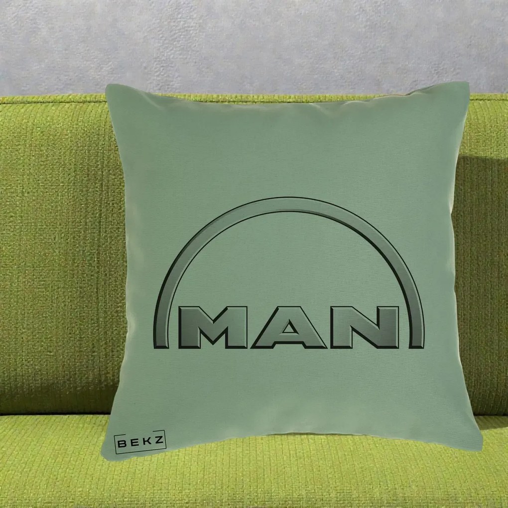 Perna Personalizata cu emblema MAN, 40x40 cm, Verde, Husa Detasabila, Perna Inclusa, BEKZ®