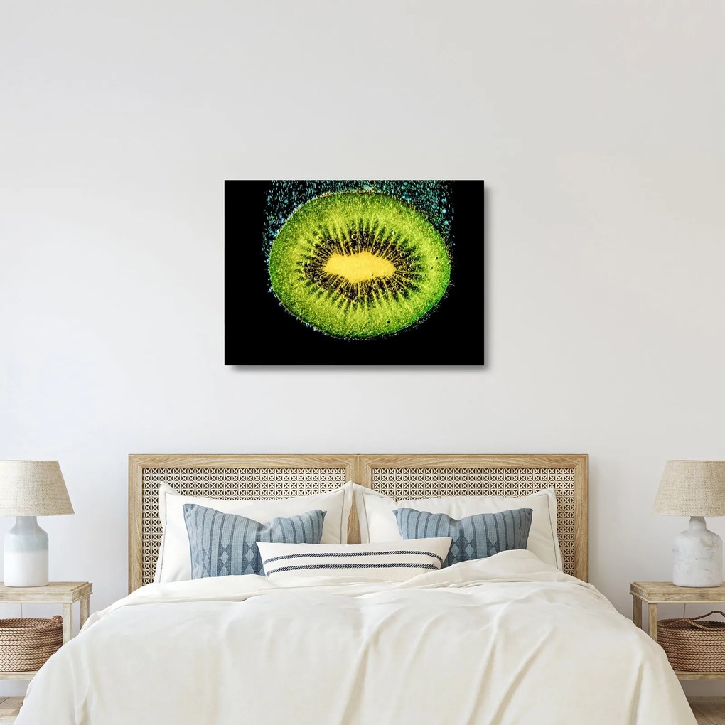 Tablou pe sticlă - detailu cu kiwi în apă (70x50 cm)