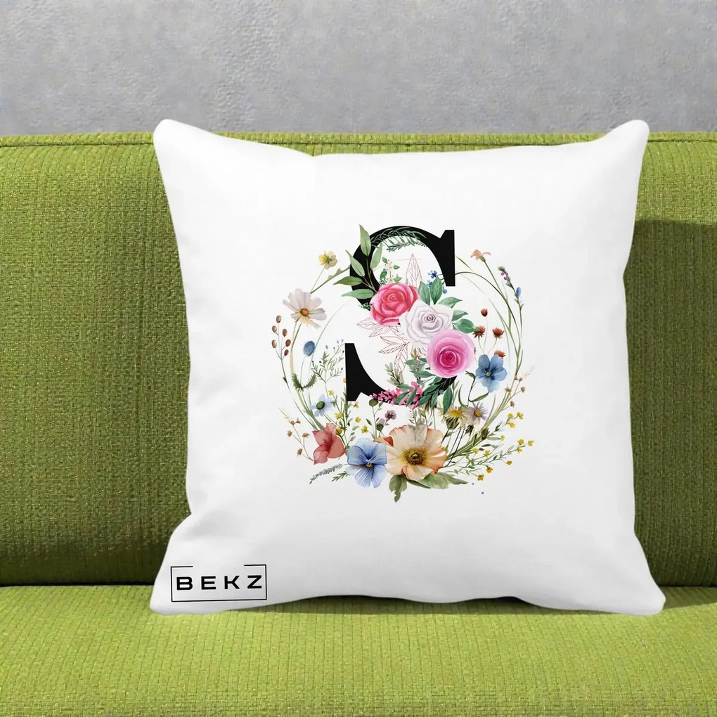 Cadou Personalizat - Perna Personalizata Monogram Litera S cu Flori Acuarela, 40x40 cm, Alba Mata, Husa Detasabila, Perna Inclusa, BEKZ®