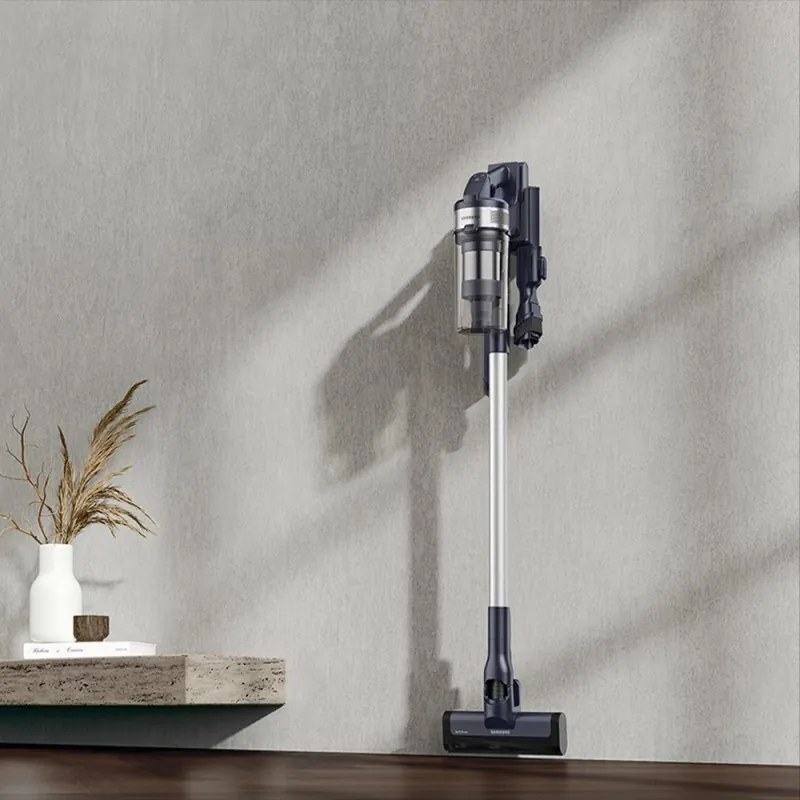 Resigilat: Aspirator vertical Samsung Jet65 Stick VC, 21.6V Li-ion, 410W, Cyclone, Motor inverter, 40 min, Negru