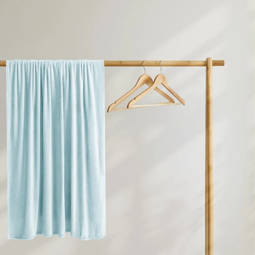 Pătură din microfibră DecoKing Mic, 160 x 210 cm, albastru deschis