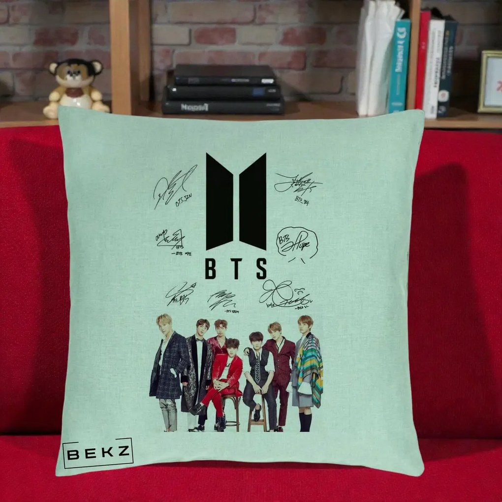 Perna Personalizata K-pop BTS Semnaturi Foto, 40x40 cm, Verde Menta, Husa Detasabila, Perna Inclusa, BEKZ®