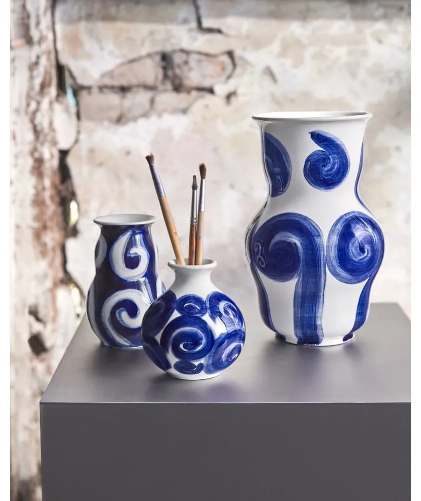 Vază albastră din gresie pictată manual Tulle – Kähler Design