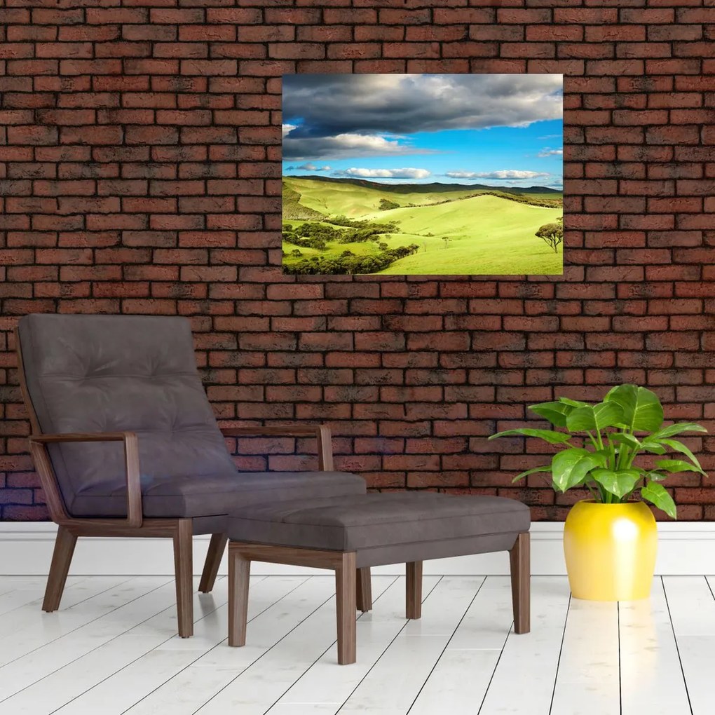 Tablou pe sticlă - Peisaj verde cu dealuri (70x50 cm)