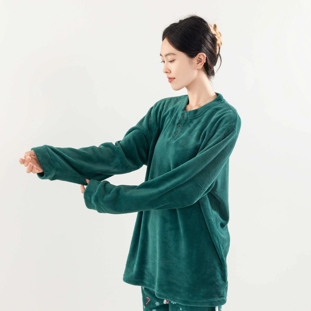 Pijama Cocolino microplus SNOWMAN AND GINGERBREAD verde - diverse marimi Marime: M