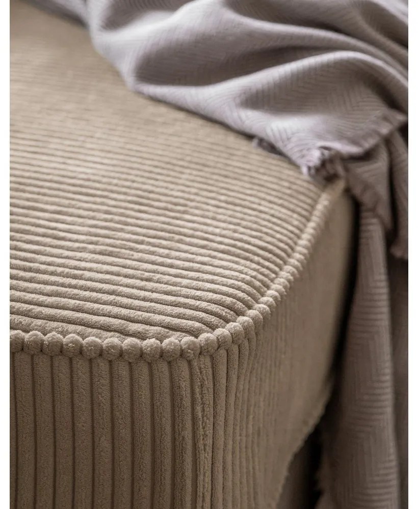 Șezlong taupe cu tapițerie din catifea reiată (cu colț pe partea dreaptă) Chic Charlotte – Miuform