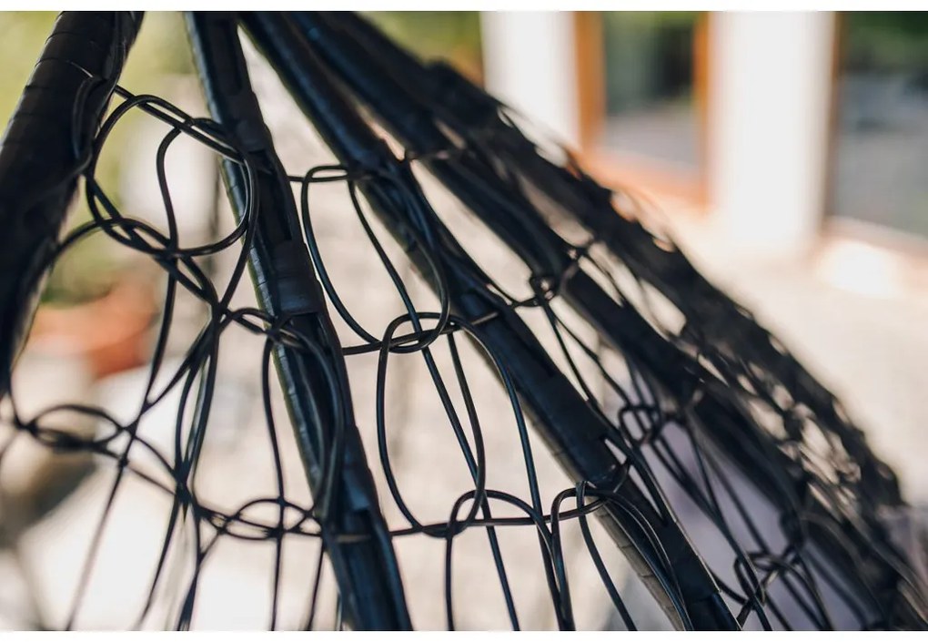 OFERTA Negru scaun suspendat KOKON fara suport II.calitate