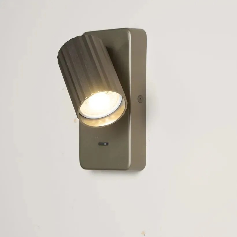 Aplica cu spot din aluminiu canelat Anna Reader bronz