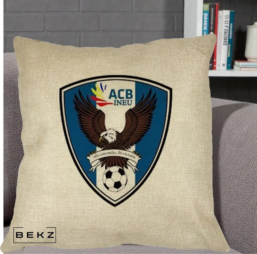 Perna Personalizata ACB Ineu Fotbal, 40x40 cm, Crem, Husa Detasabila, Perna Inclusa, BEKZ®